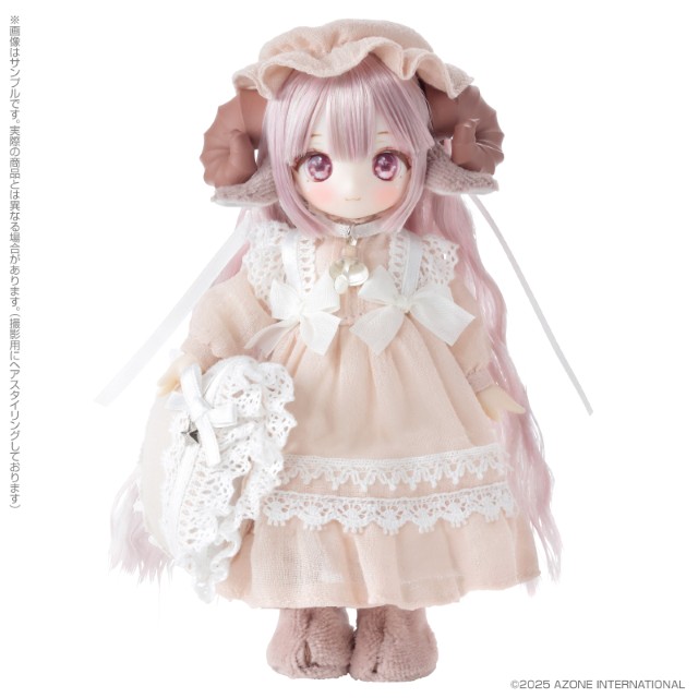 Nemu in her pale-pink Wishing Lamby outfit