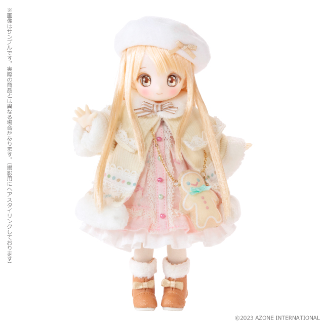 Biscuitina's Charming Gingerman - A Snowy Little Christmas Journey - official Azone doll photograph